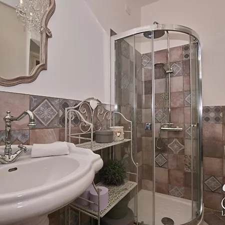Romantic Benaco Апартаменти Сало