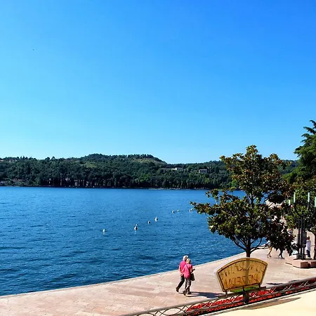 Romantic Benaco